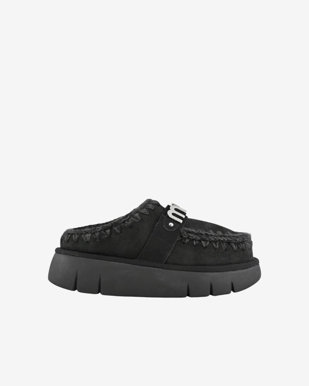 Mou Bounce Clog Letter Logo Black