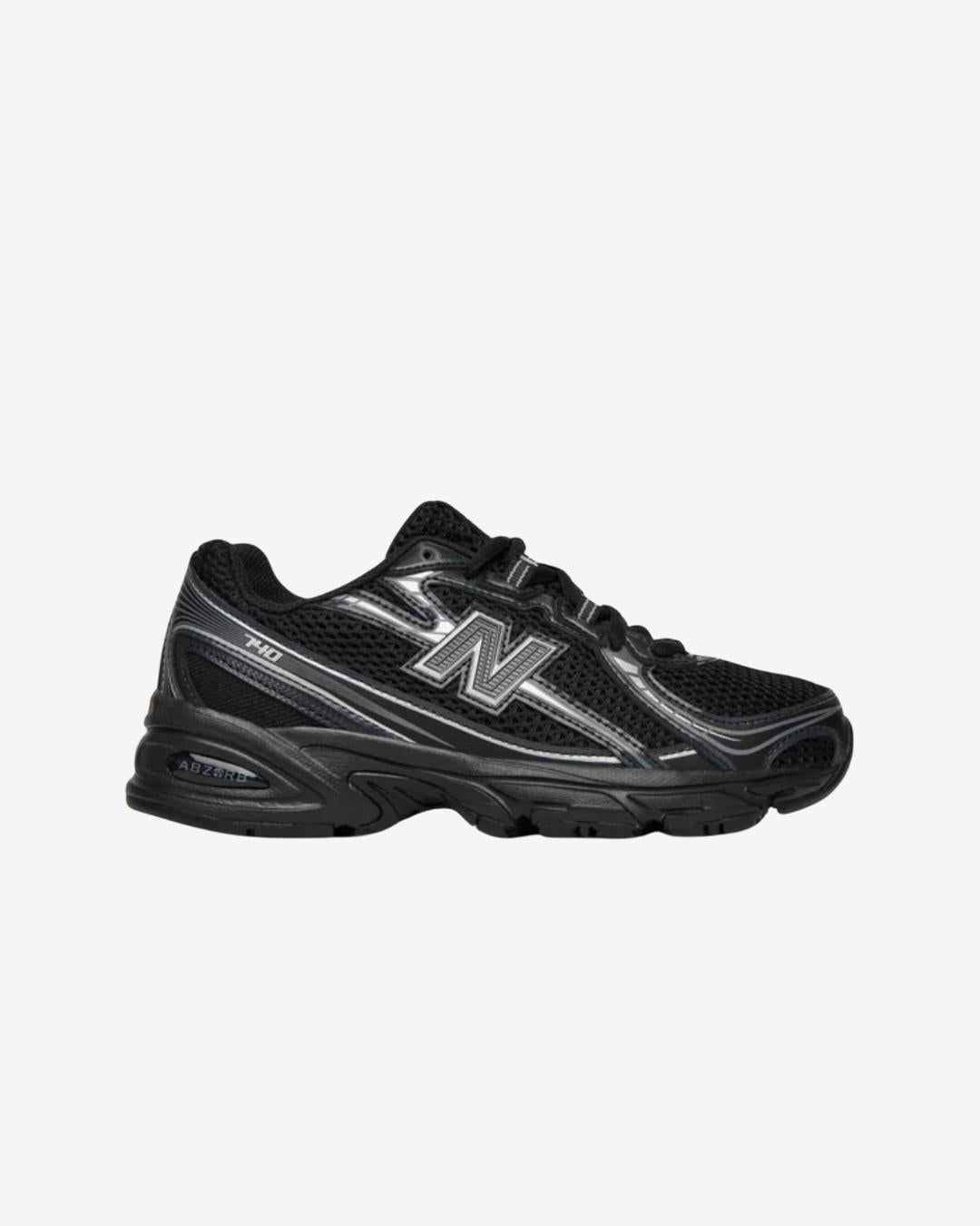 New Balance 740 Black Silver