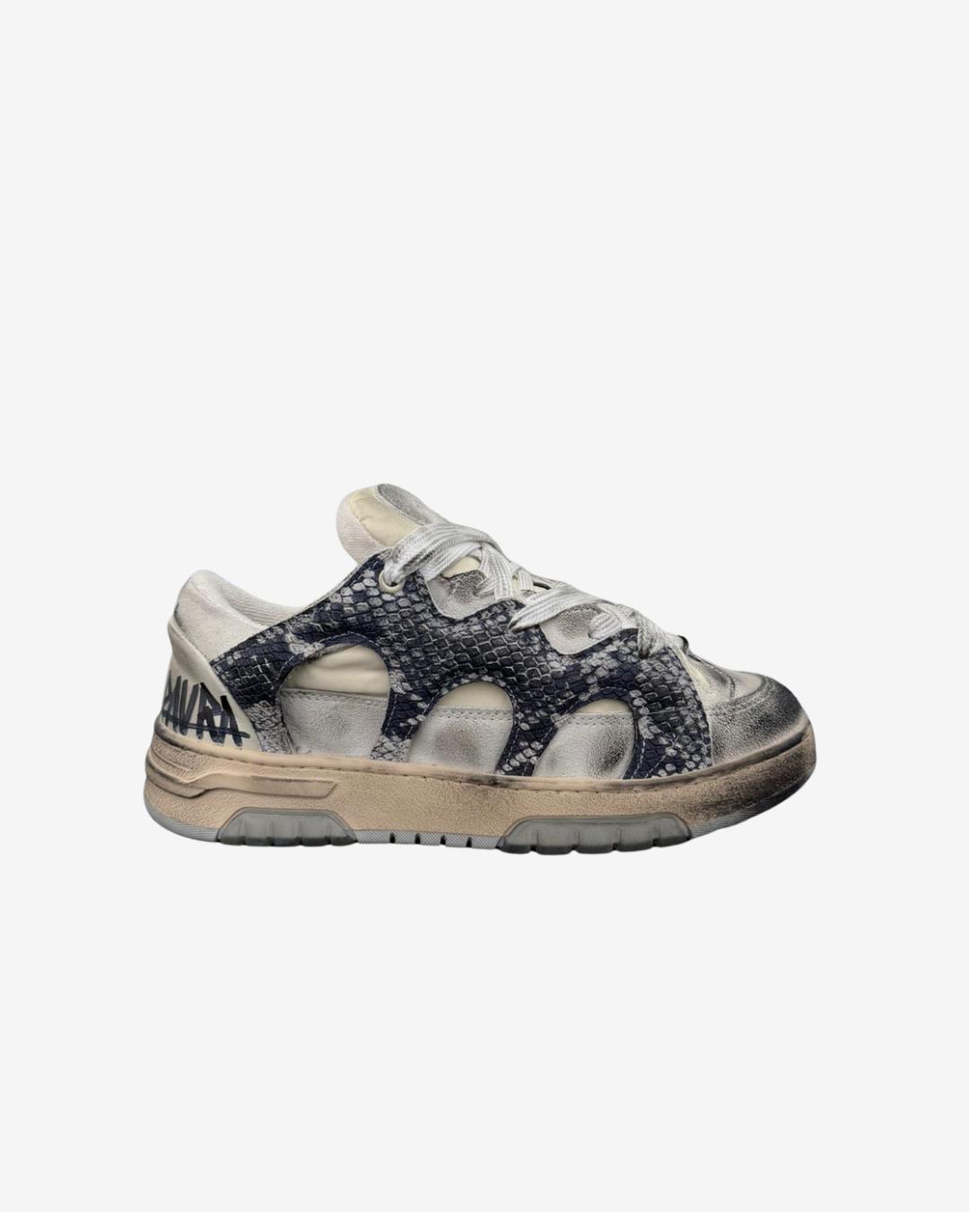 Santha Model 1 Python