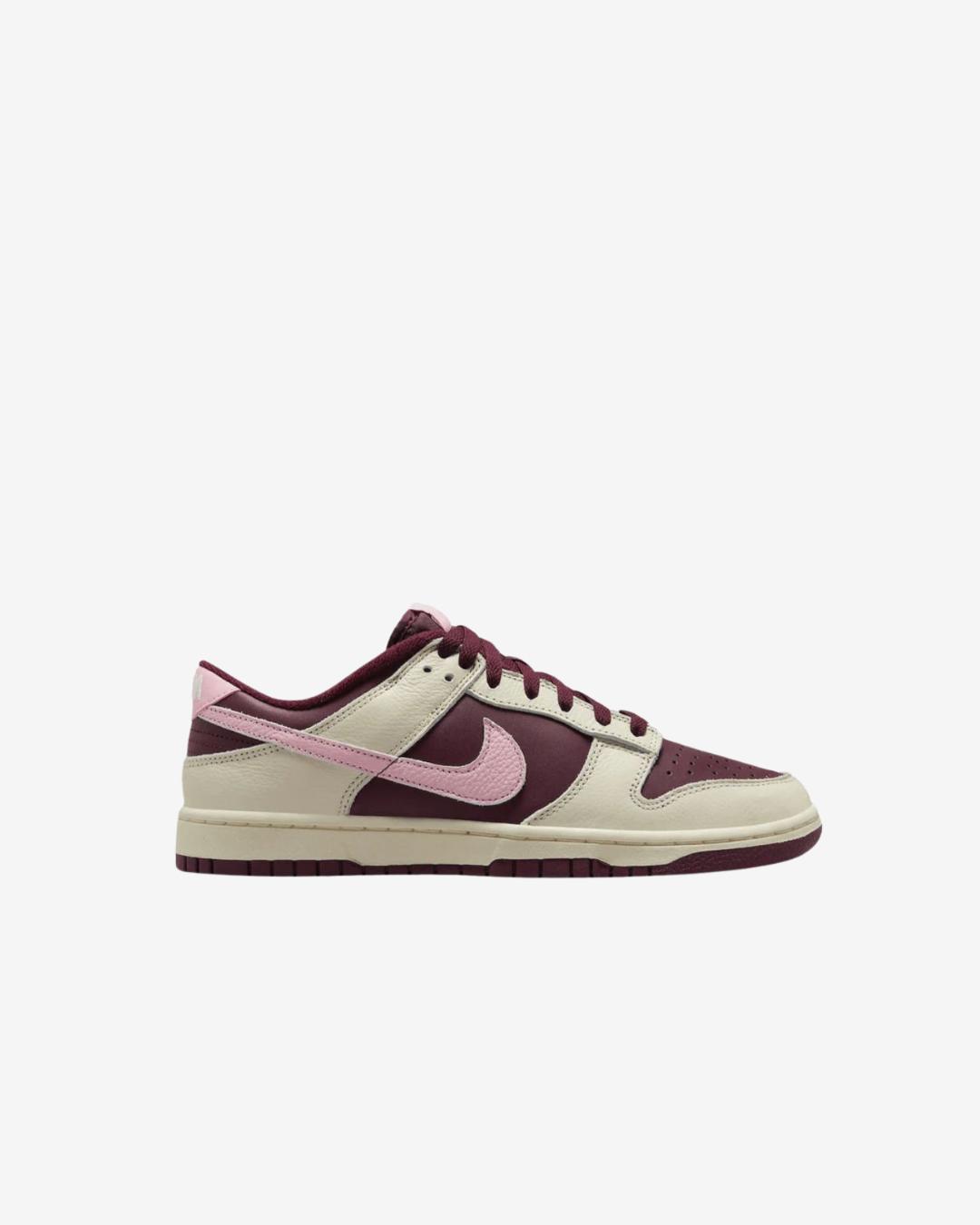 Dunk Low Valentine